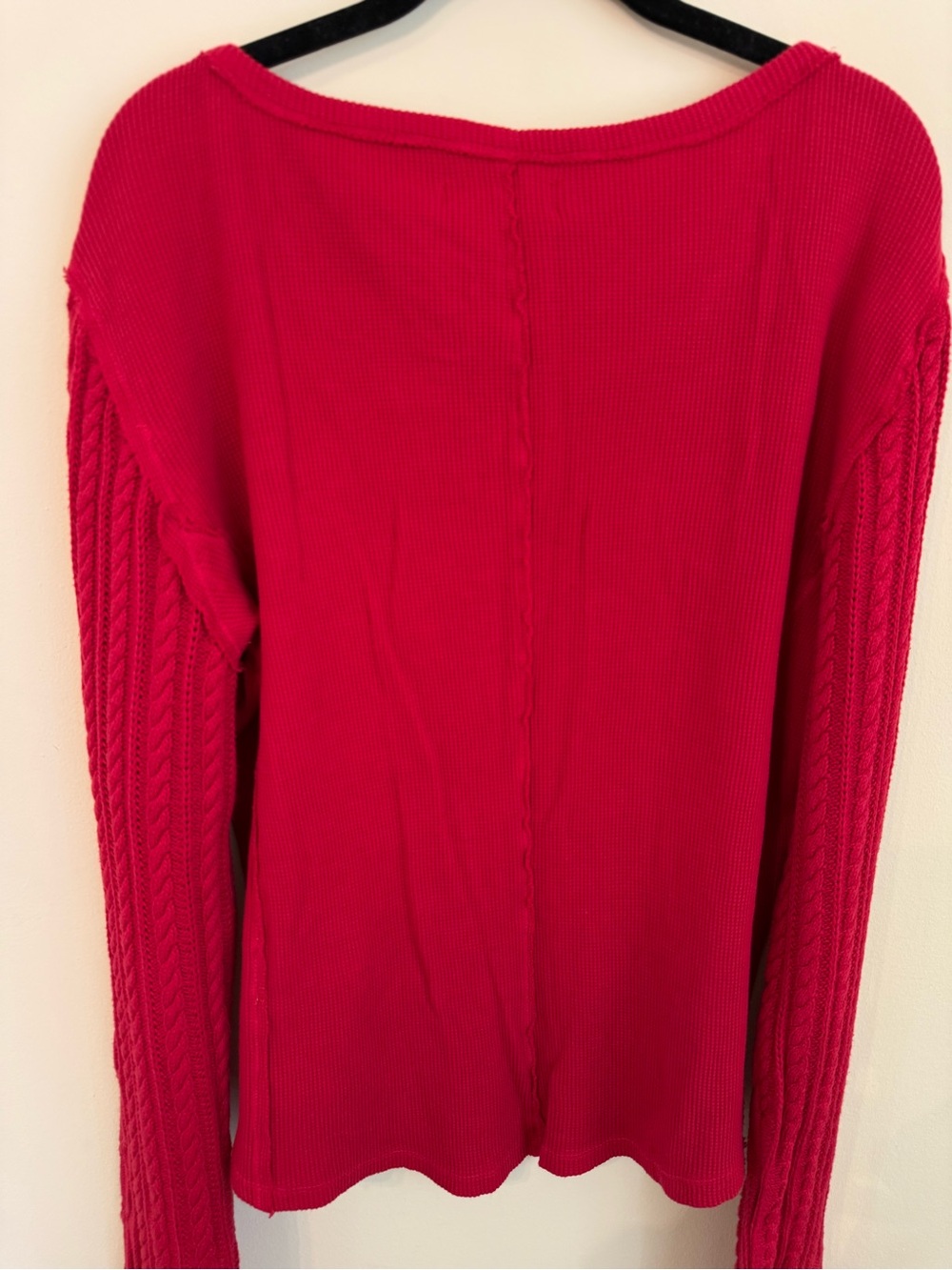 Lucky Brand Red Long-Sleeve Henley with Cable Sleeves *GREAT USED CONDITION* - Picture 8 of 10